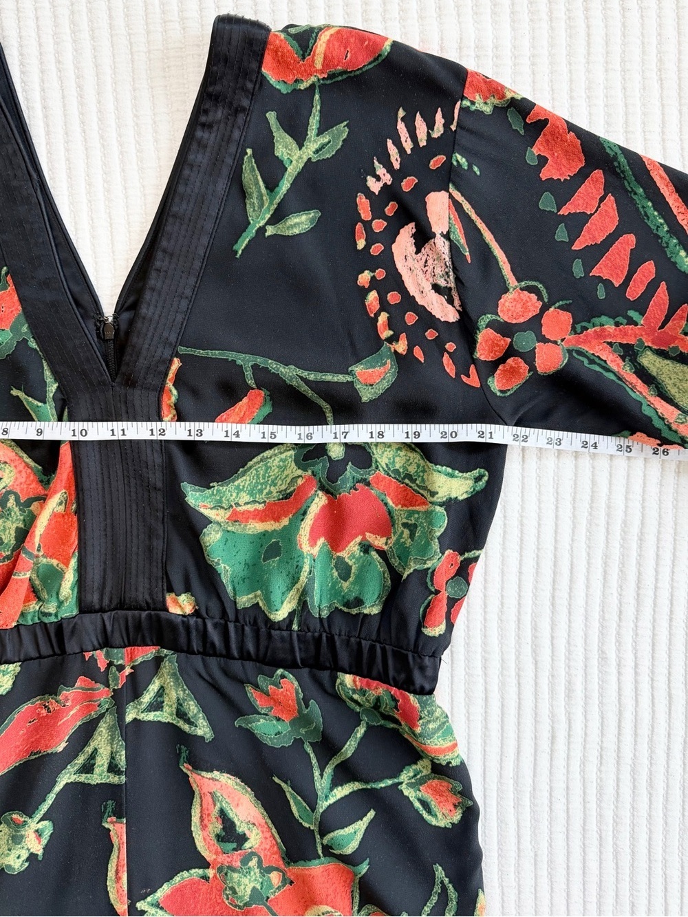 Something Navy Tropical Floral V-Neck Jumpsuit - Picture 6 of 10